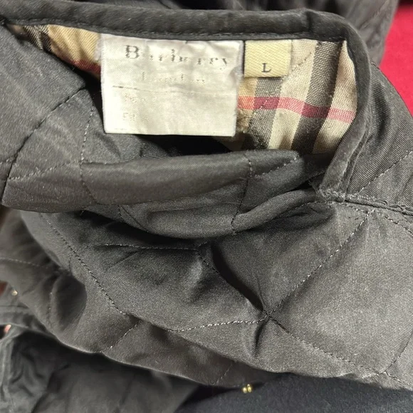 Burberry Quilted jacket